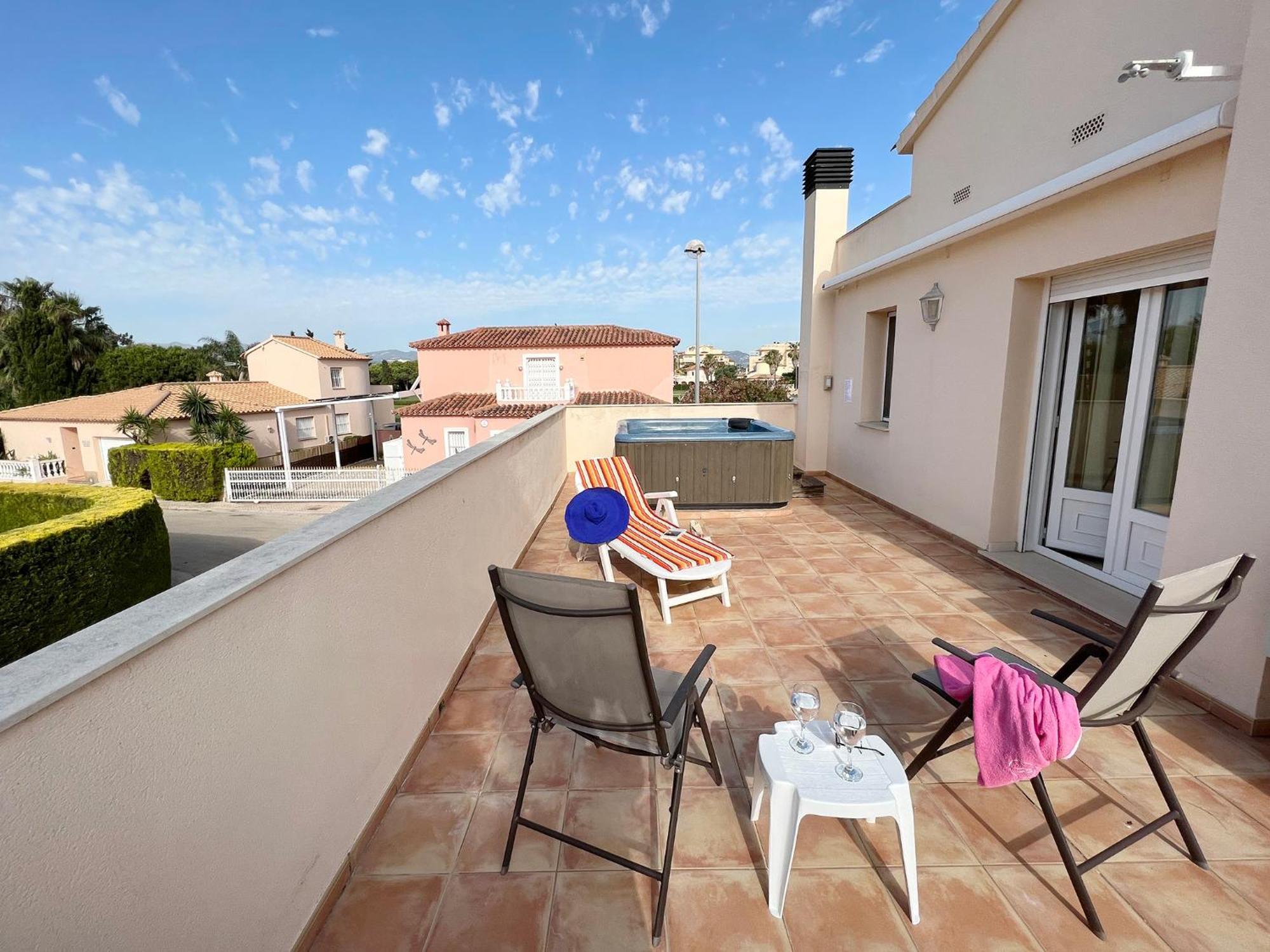 Villa Gaudi Oliva Eksteriør billede
